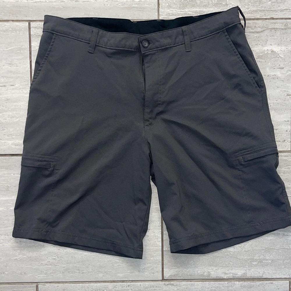 Men's Champion Gray Cargo Shorts